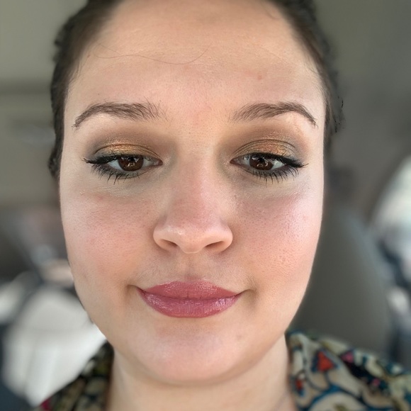 Meet your Posher, Ruth - Picture 1 of 1